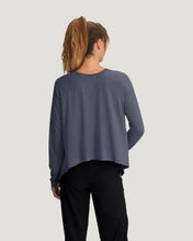 W Free Fly Bamboo Lightweight Cropped Long Sleeve