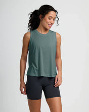 W Free Fly Elevate Lightweight Tank