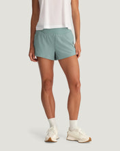W Free Fly Bamboo-Lined Active Breeze Short 3"